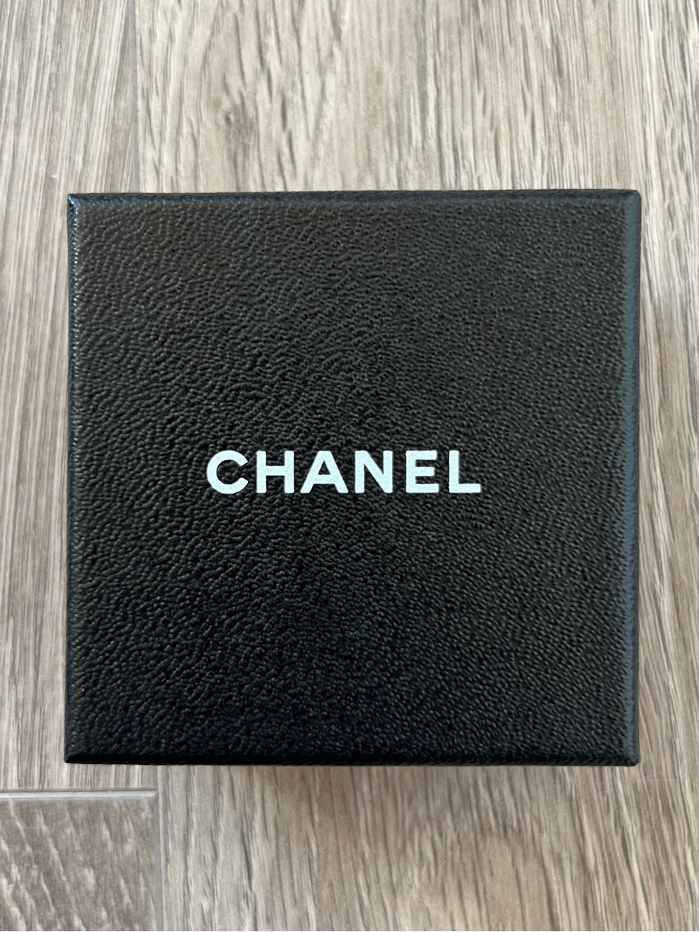 Chanel Box (BB331)